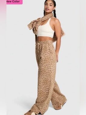 PINK Victoria's Secret Tan Leopard Wide-Leg Lounge Pants
